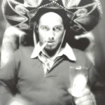 Michael Dietmayr mit Sombrero und Kippe